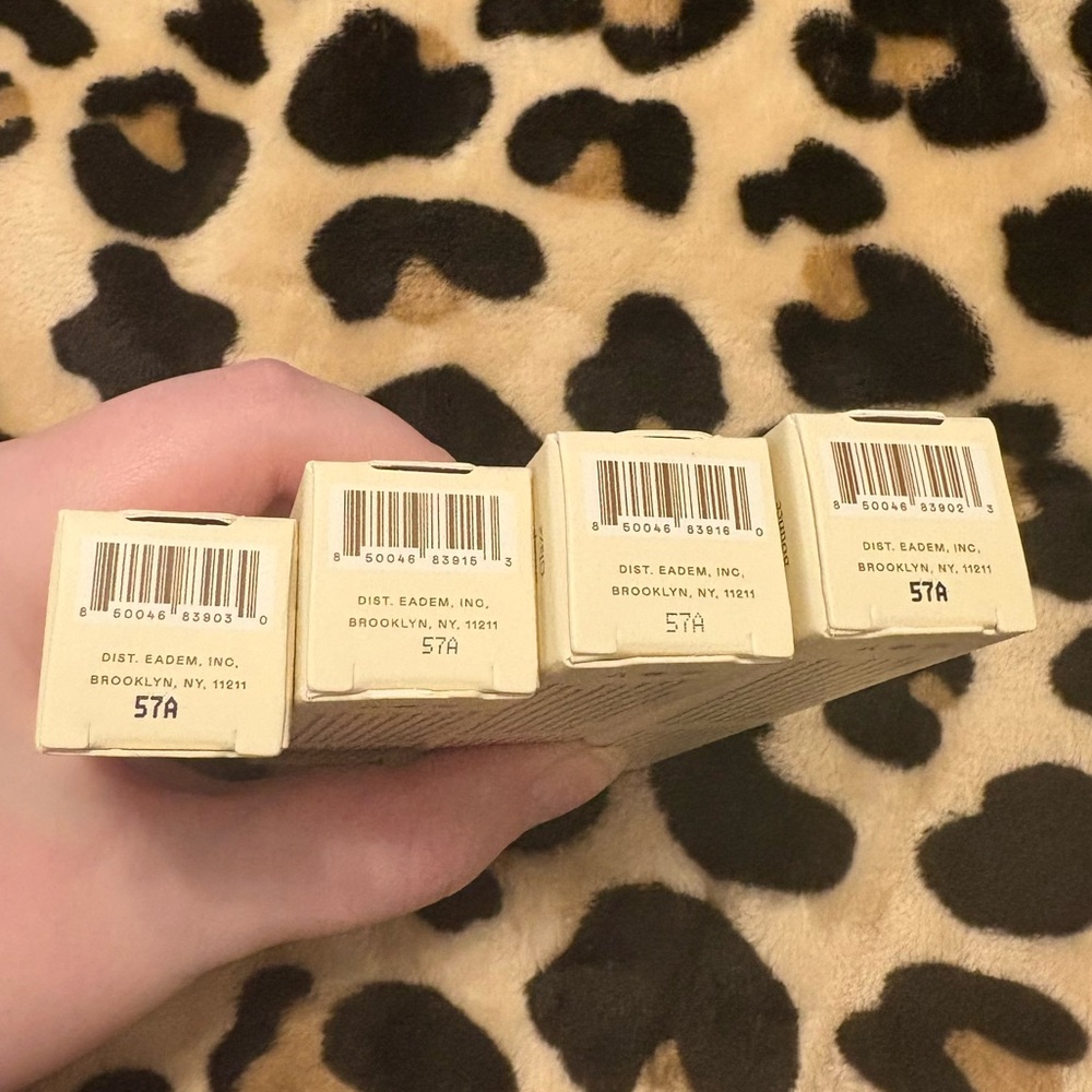 Bundle of 4 EADEM Le Chouchou Lip Softening Balm - Picture 5 of 5